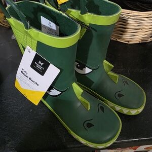 M&Co Kids' Playful Green Alligator Rain Boots